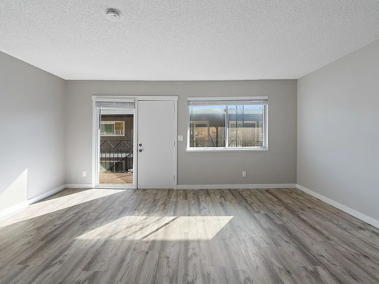 Eastside Village Apartments — Photo 17