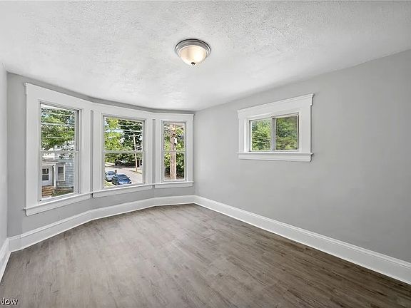 2nd image of 2051 Lark St Unit 2