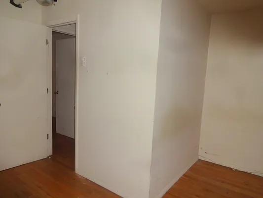 Rented by Prince Real Estate Associates LLC | media 27