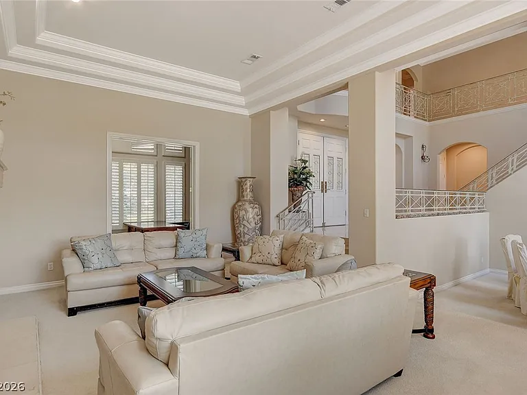 2041 Troon Dr — Photo 8