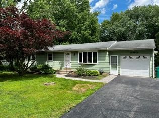 3324 Monroe Wayne County Line Rd, Macedon, NY 14502