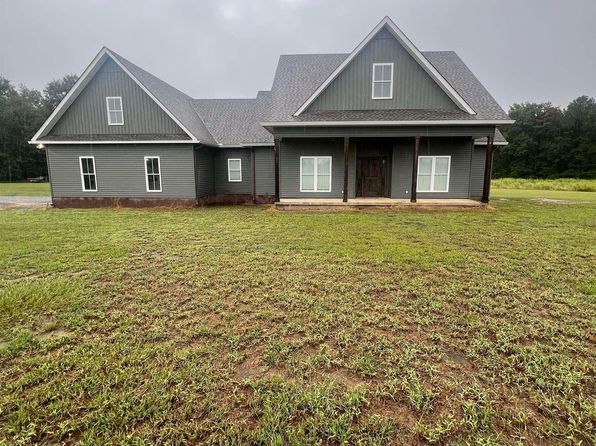 2203 Old Macon Rd, Montrose, GA 31065