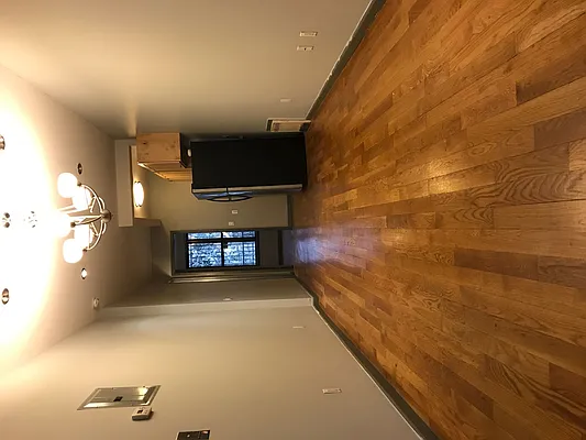 Rented by Brooklyn Group | media 24