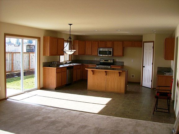 Open, spacious kitchen