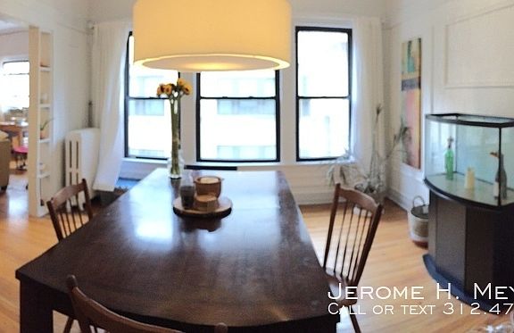 5th image of 518 W Diversey Pkwy APT 3N