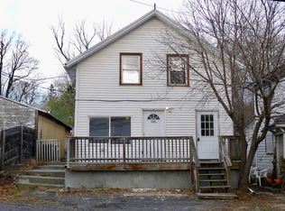 1088 Main St, Leeds, NY 12451