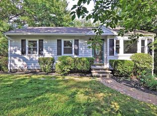 43 Karen Cir, Holliston, MA 01746