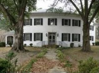 912 Hargrove St, Henderson, NC 27536