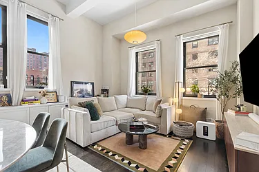 263 9th Avenue, #3D