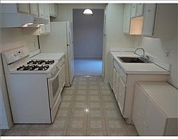 3rd image of 3597 Burbank Dr