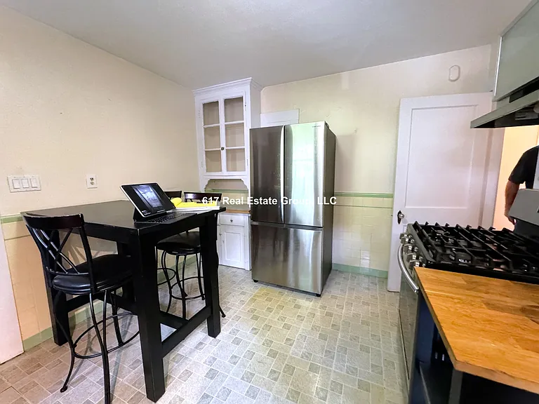 33 Greycliff Rd — Photo 6
