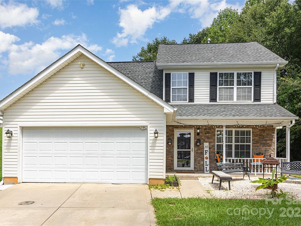1st image of 2600 Stagbuck Dr