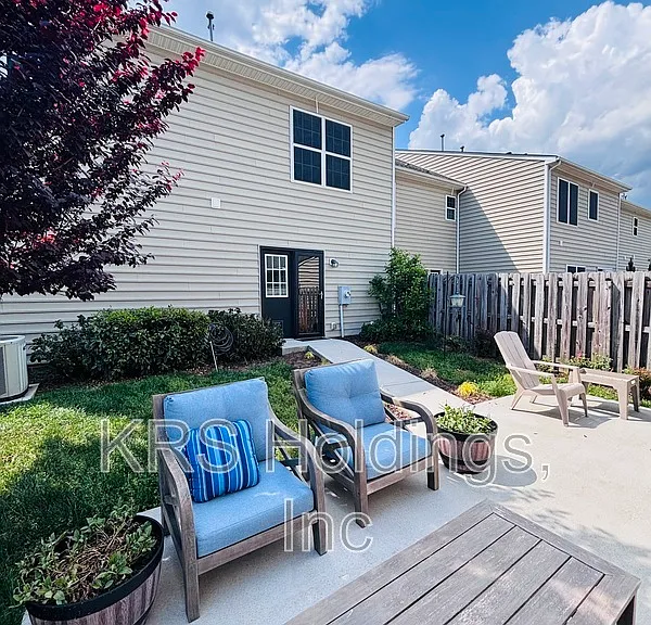229 Quarterpath Rd — Photo 34