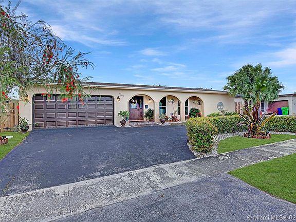 2nd image of 9280 NW 21st Mnr