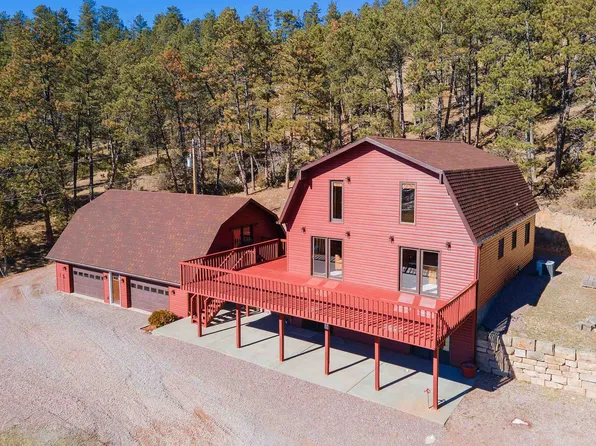 27301 Simunek Ct, Hot Springs, SD 57747