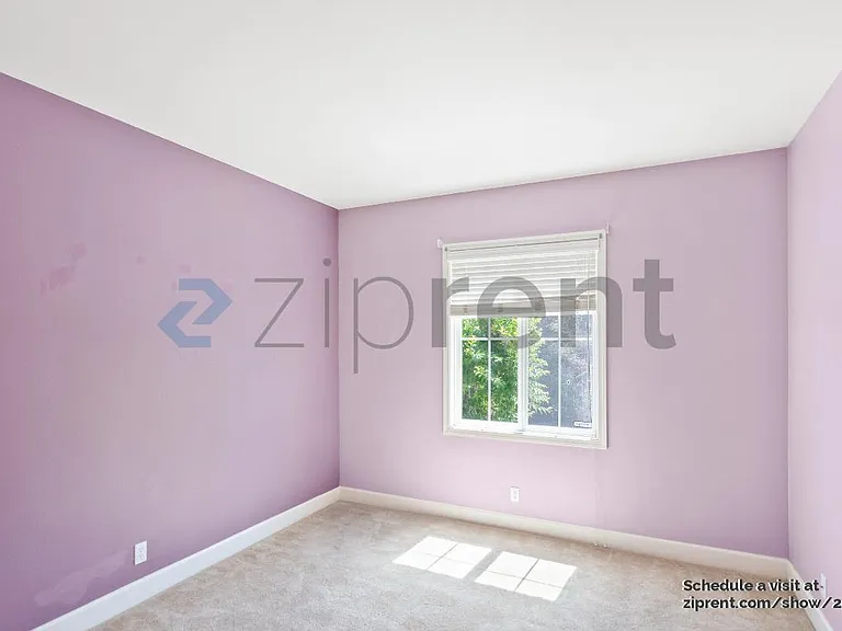 4 Peach Blossom Ln — Photo 25