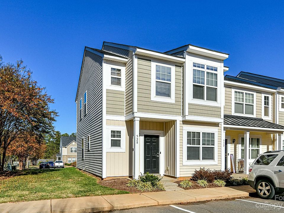 1st image of 528 Fawnborough Ct