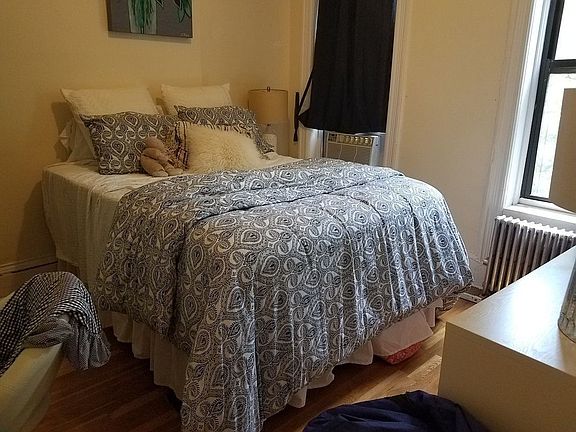 4th image of 56 Morton St #2X