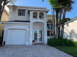 6900 NW 109th Ct, Doral, FL 33178