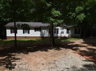 481 Neptune Dr, Waterloo, SC 29384