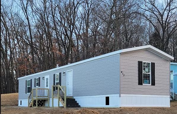 1st image of 413 Birdsall Dr S