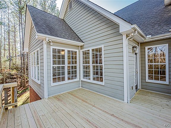 3rd image of 5241 Brandon Pines Dr