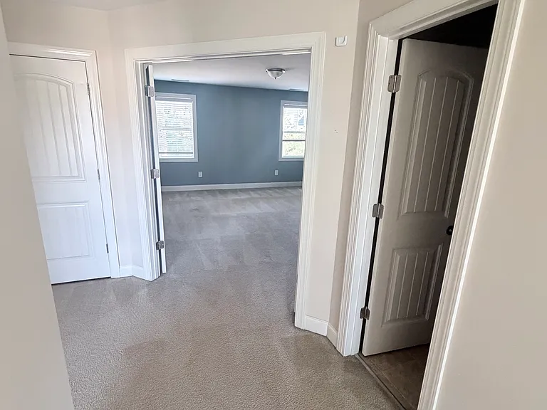 441 Falls Creek Dr — Photo 14