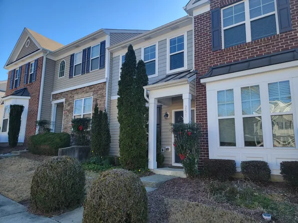 100-251 Stratford Lakes Dr, Durham, NC 27713