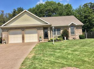 7804 Sandalwood Dr, Newburgh, IN 47630