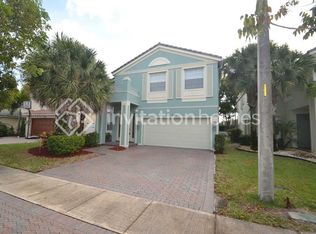 9105 Dupont Pl, Wellington, FL 33414