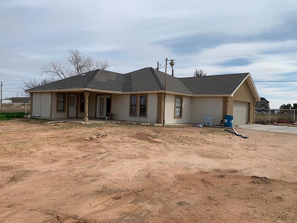 1st image of 610 E County Road 132