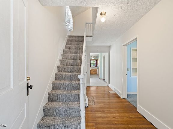 5th image of 20 N Mechanic St