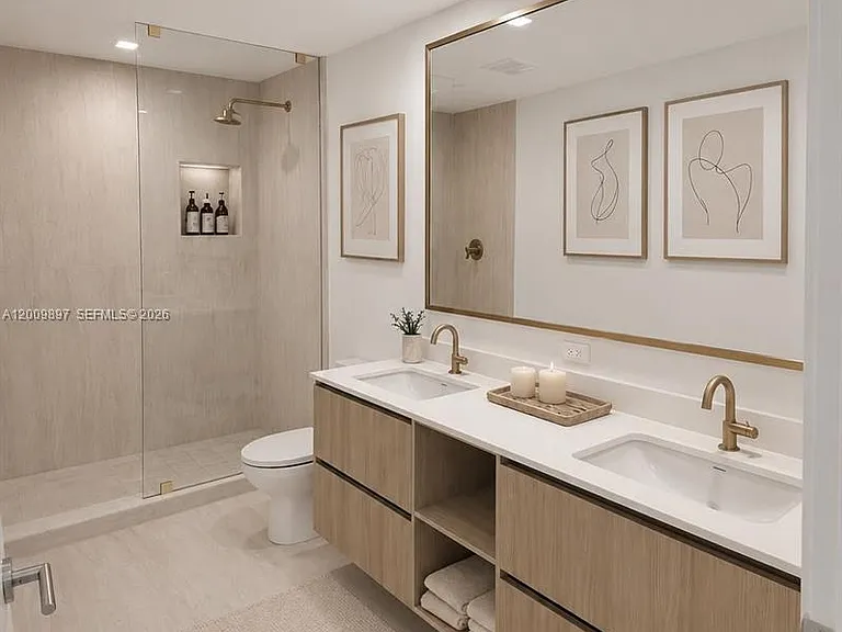 77 SE 5th St #1806 — Photo 5