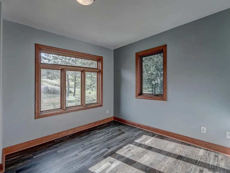 23823 Kieffer Ranch Rd — Photo 22
