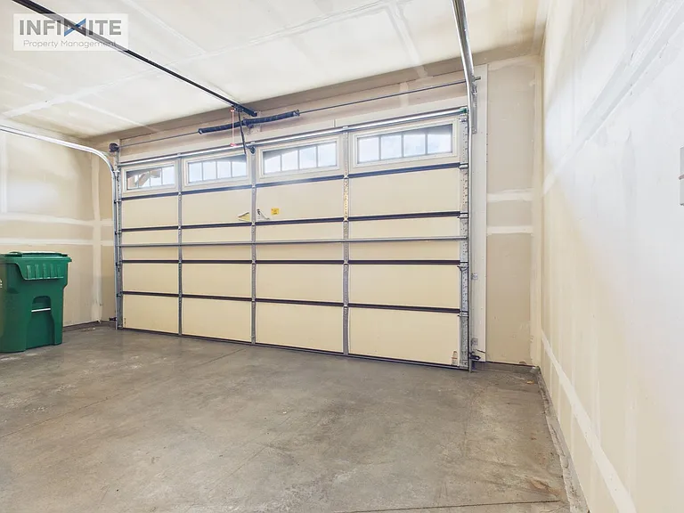 3083 Lori Ln — Photo 19
