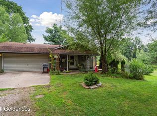 6511 Ackerson Lake Rd, Jackson, MI 49201