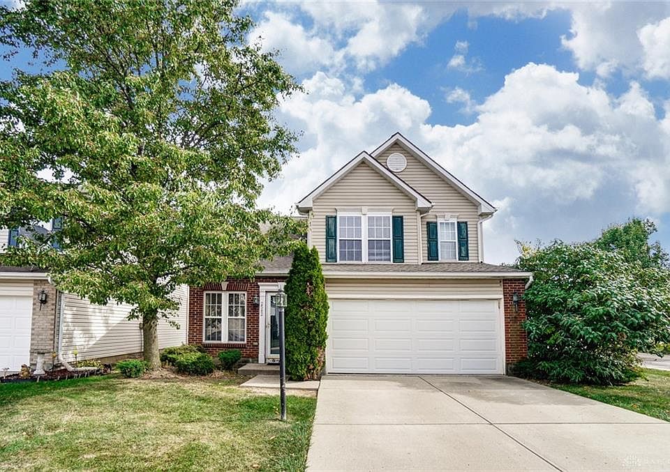 1st image of 2542 King Arthur Way