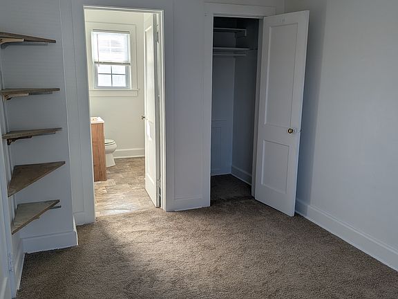 4th image of 5255 Windermere Ave #B