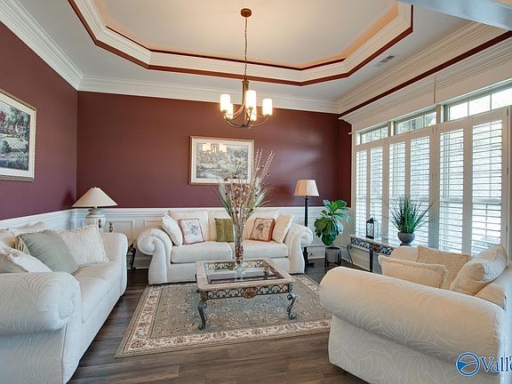 5th image of 8115 Trail Meadow Dr