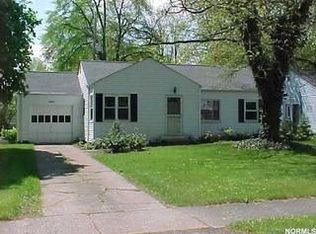 27855 Rexford Rd, Bay Village, OH 44140