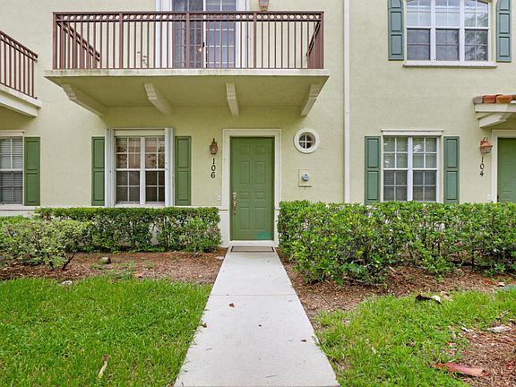 2nd image of 106 E Indian Crossing Cir