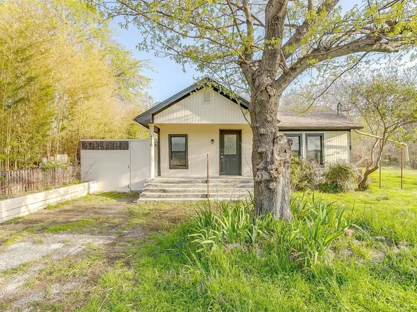 4216 Poinsetta Dr, Fort Worth, TX 76114