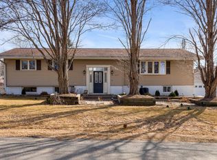 W4937 Troy Rd, La Crosse, WI 54601