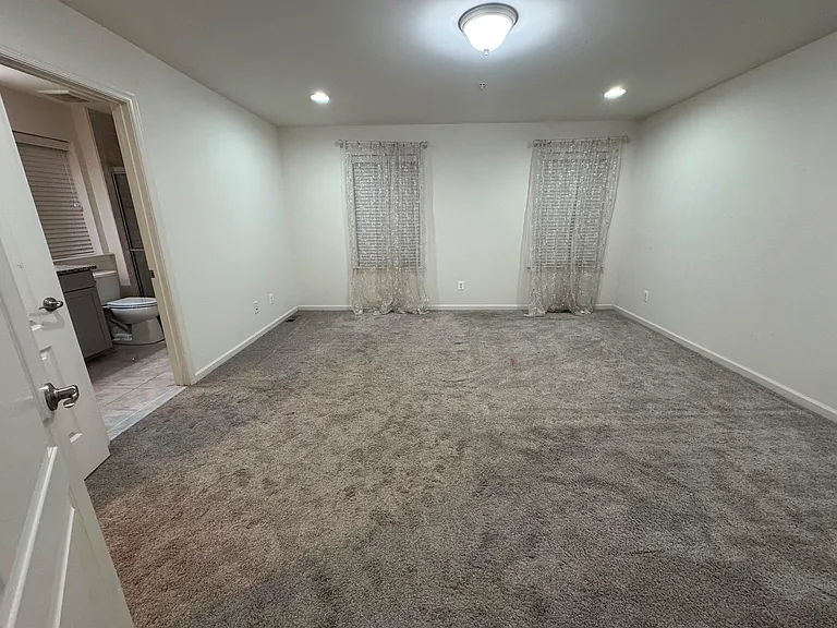 7807 Cherrel Brooks Way — Photo 8