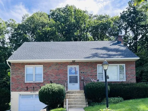 115 Woodland Rd, Wyomissing, PA 19610