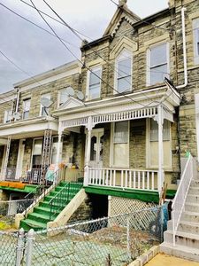 11 High St, Passaic, NJ, 07055