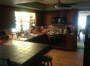 262 Ridgeway Ln, Lexington, NC 27295