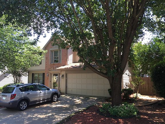 2nd image of 4020 Ivy Run Cir