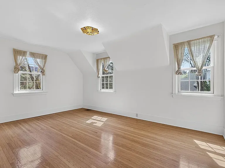 11608 Edinboro Rd NW — Photo 12