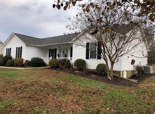 138 Bent Tree Dr, Blairs, VA 24527